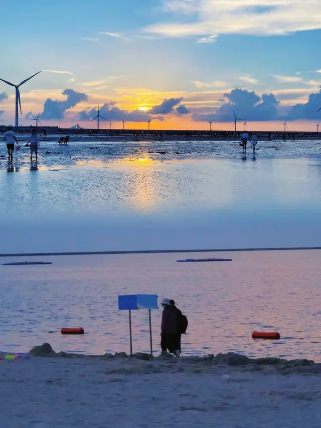 江蘇的“小三亞”，這個夏天一定要去黃金海灘趕海