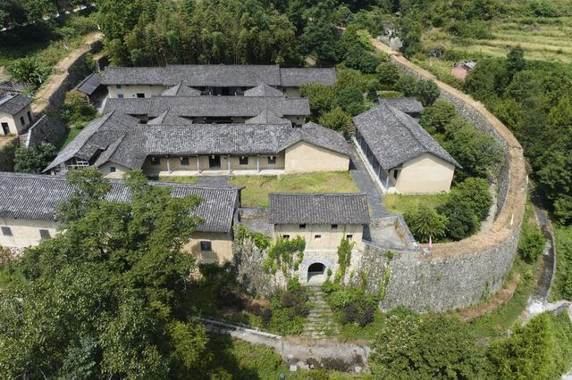 世界灌溉工程遗產鳳堰梯田迎來豐收季。