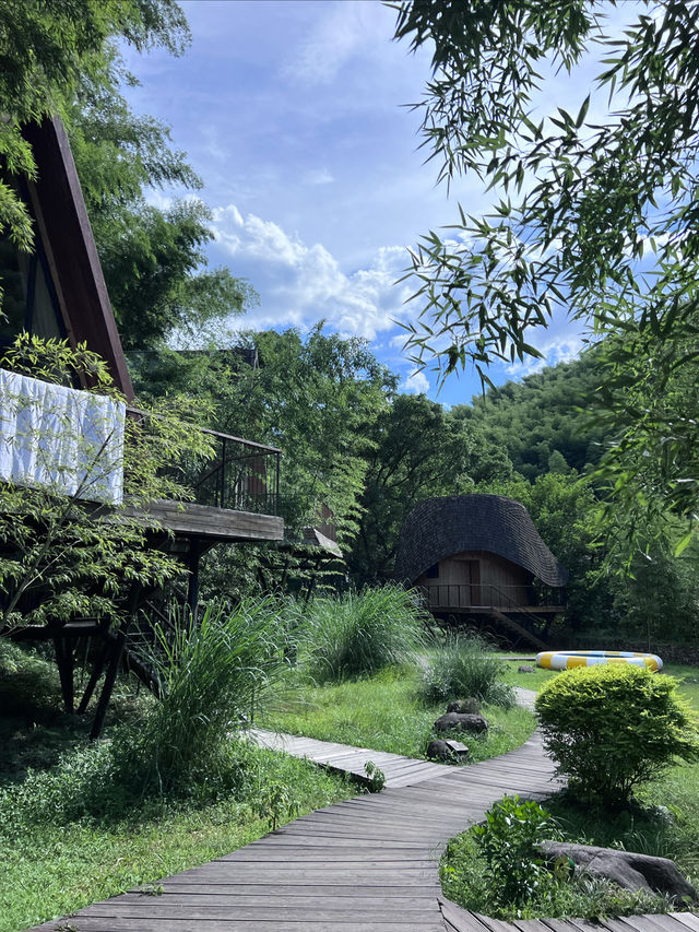 江浙沃周邊遊，溯溪玩水值得一去的避暑古村。