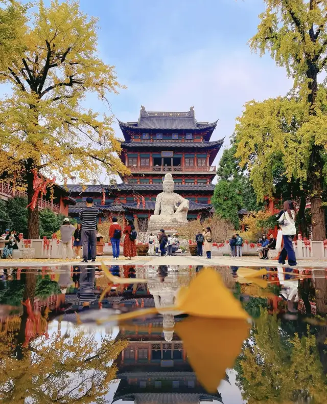 [Biluo Temple: A Tranquil Journey] 