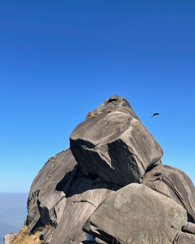 雲髻山，大自然的絕美畫卷