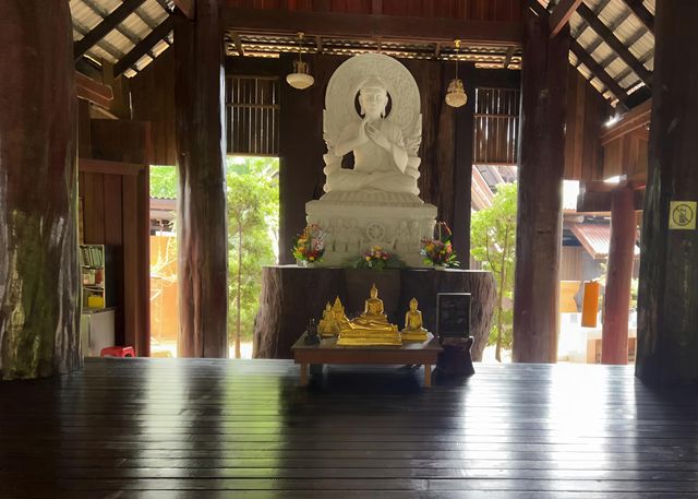 馬來西亞昔加末正見寺｜心靈棲息的多元文化聖地