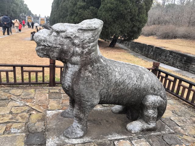 明顯陵