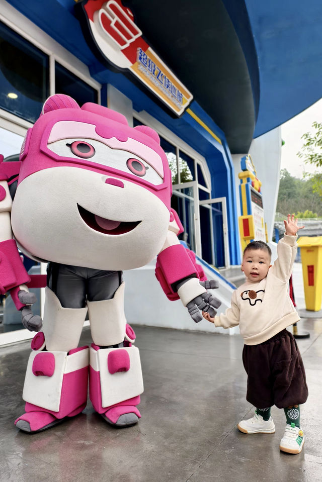 女神季帶兒子追大明星啦