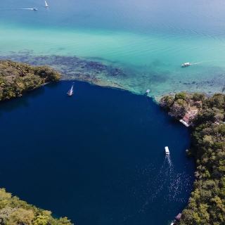 Mexico Bacalar | Black Hole Cenote: The Mysterious Abyss of the Seven Colors Lagoon!