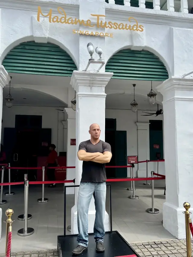 Celebrity shadows, encounters with stars