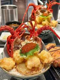 大阪必吃！原隻現炸龍蝦天婦羅蓋飯🦞
