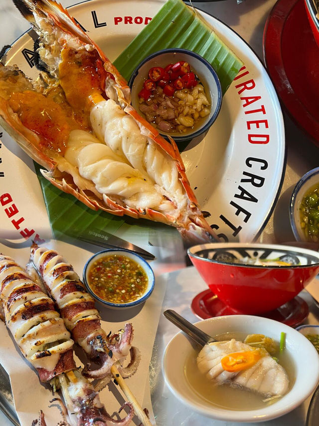 曼谷驚喜餐廳🔍 Ega Luv Seafood 泰式海鮮控衝就對了