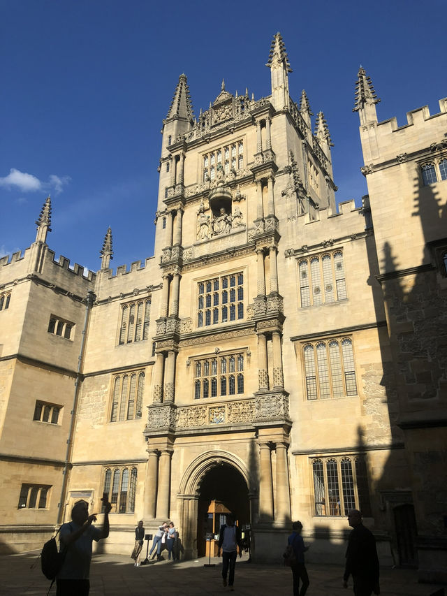 Incredible Oxford, Like Stepping Into The World Of Harry Potter! Put It On Your Bucket List.