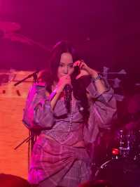 黃齡莫名其妙巡演VIP取號合照指南