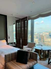 Hong Kong 🇭🇰Rosewood HotelExecutive SuiteThe room is really big!😍