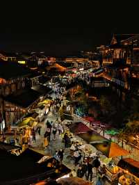 穿越河街夜逛古巷，煙火氣裏做場民國夢。