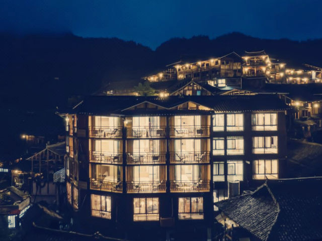 雲端上的苗寨仙境！卜拉·雲頂Genting高空度假美墅絕美體驗】**    