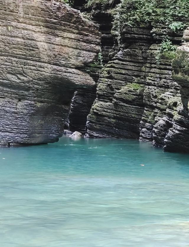 逃離火爐，奔向21℃嘅石柱夏天