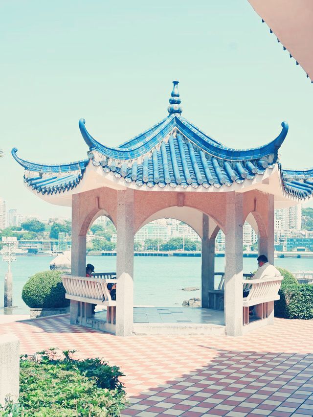 廈門皓月園：海上明月映詩情】**  