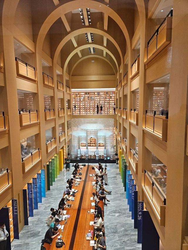 人文風景打卡點徐家匯天主堂與徐家匯書院 人文風景打卡點徐家匯天主堂與徐家匯書院