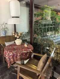 麗江神仙小院｜住進治癒系侘寂風民宿也太Chill了吧