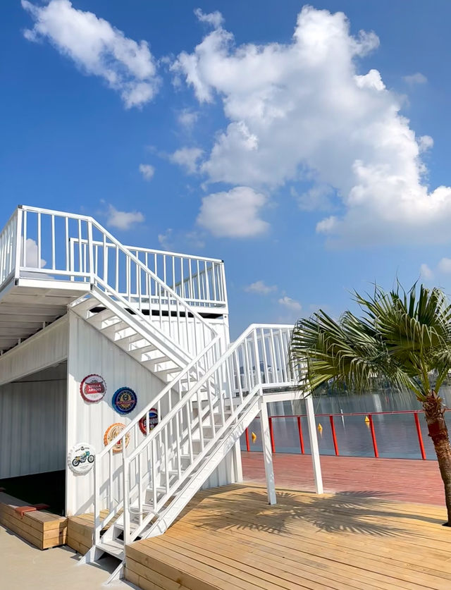 柳州2日1夜清新漫遊|打卡ins風貨櫃屋+山水古橋,住蔓酒店品居公寓太治癒
柳州的清新感,藏在i 柳州2日1夜清新漫遊|打卡ins風貨櫃屋+山水古橋,住蔓酒店品居公寓太治癒
柳州的清新感,藏在i