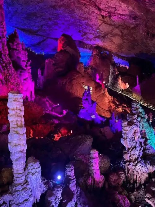 地下奇幻世界等你來美哭了探索神奇的千年岩洞密碼 地下奇幻世界等你來美哭了探索神奇的千年岩洞密碼