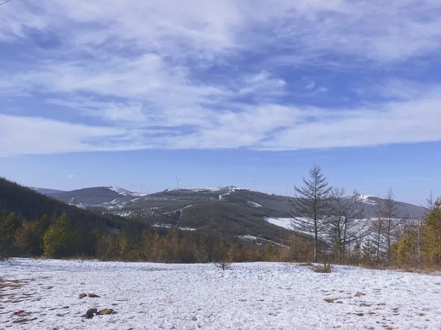 不想上班的小張今天去樺皮嶺 不想上班的小張今天去樺皮嶺