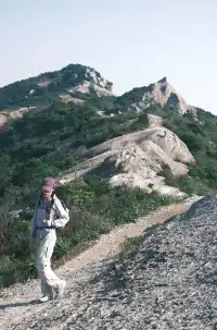 水桶岙徒步，全網怎麼沒人說海水是黃色的！