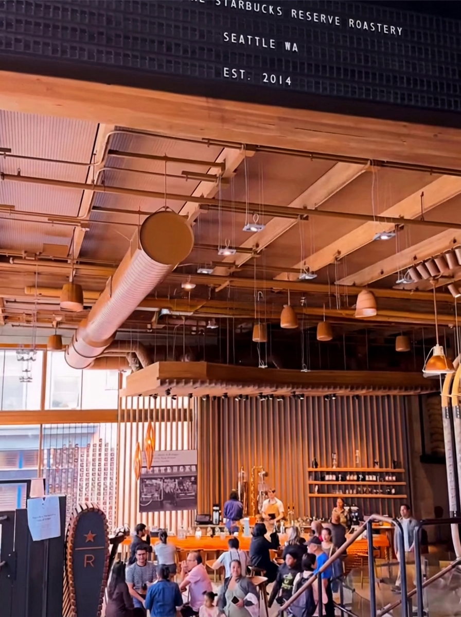 Seattle Travel Guide: 10 Must-Visit Places for First-Time Visitors