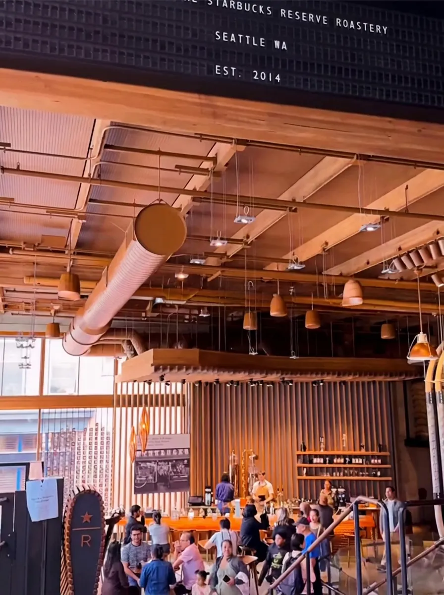 Seattle Travel Guide: 10 Must-Visit Places for First-Time Visitors