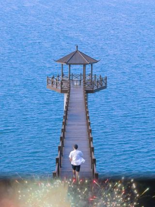 Pretend you're in Qingdao! This hidden lake near Nanjing is unbelievably beautiful