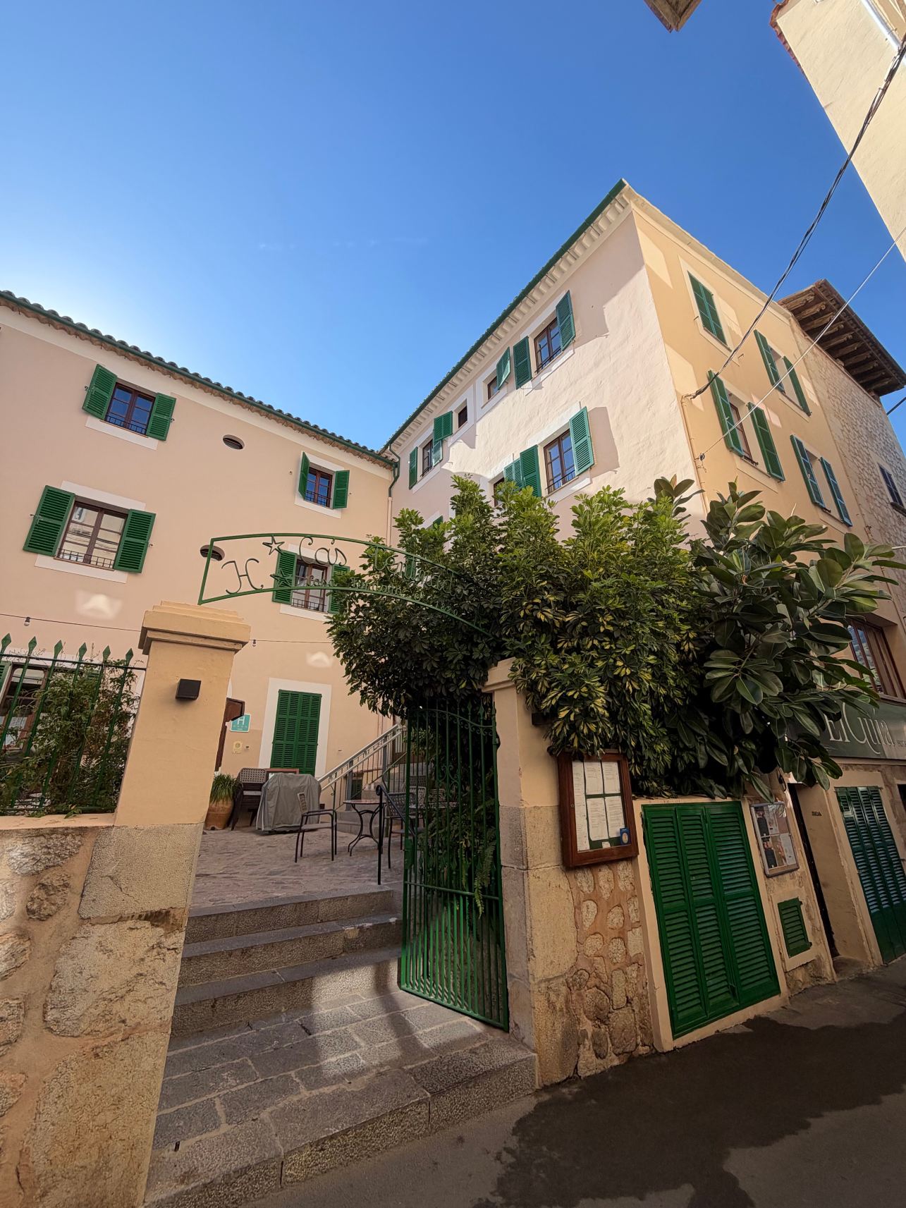 Charming Hotel in the Heart of Sóller