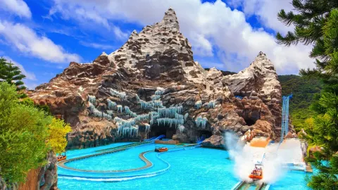 Bestie's Holiday Getaway List! 4 Immersive Fun Options — traveler post in Foshan
