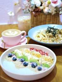 上環滿藝術感及活力cafe
