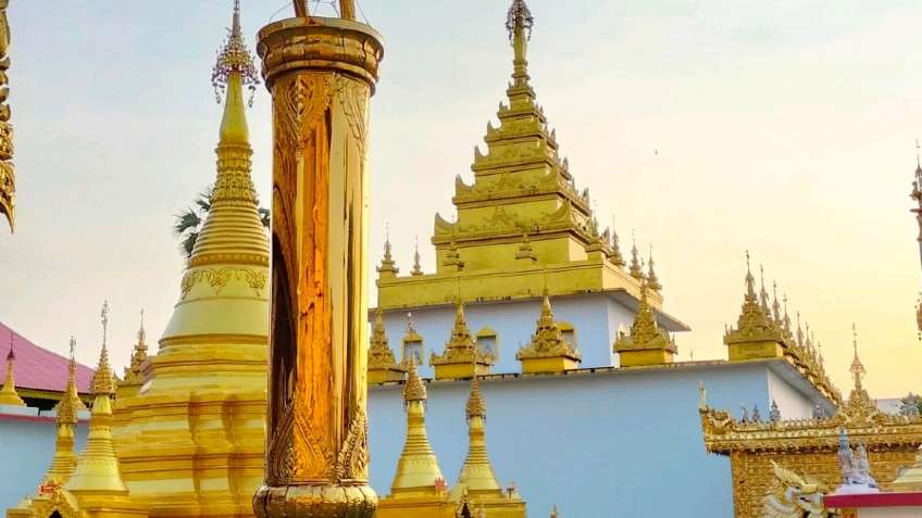 Amazing temple in the border of thai-myanmar