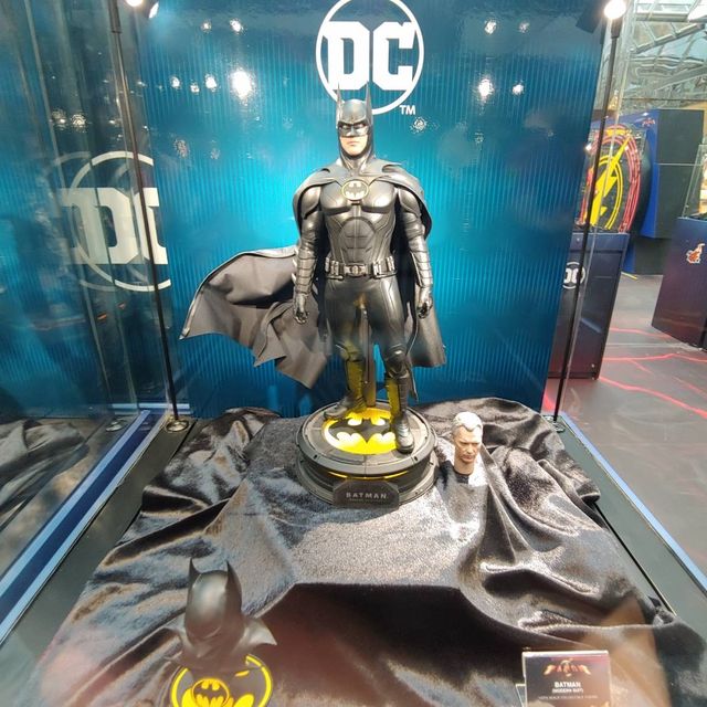 閃電俠x City Plaza x Hot Toys x 華納 快閃店