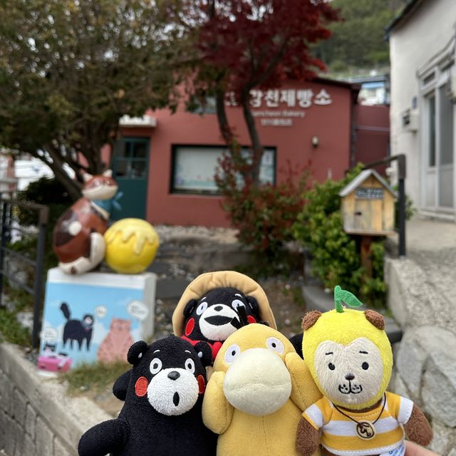 七彩繽紛的甘村洞文化村🥰