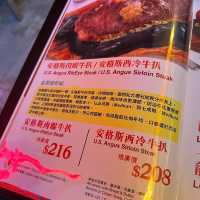 人氣平民扒房！傳統港式鐵板餐‧巨形T骨牛扒 · 仲大過塊鐵板！足料👍🏻