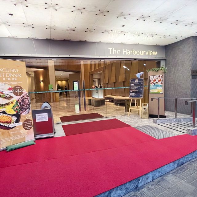 「灣景國際酒店」：無需按金，精彩自助餐。適合放鬆旅遊