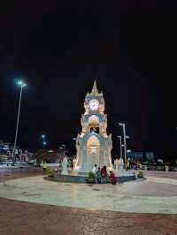 👍🏻Clock Tower at night time Surat thani