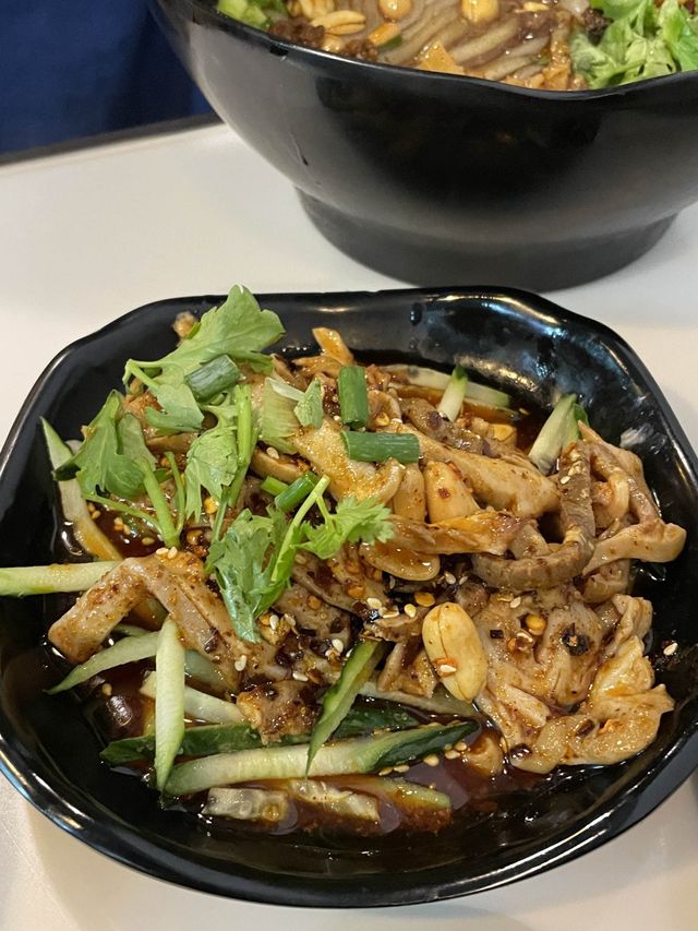 傷心酸辣粉💔｜必點酸辣粉🌶️開胃又滿足