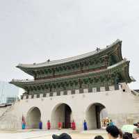 🇰🇷 Gyeongbokgung changing guards ceremony
