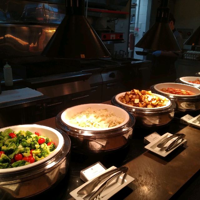 寒舍艾麗酒店早餐Buffet 