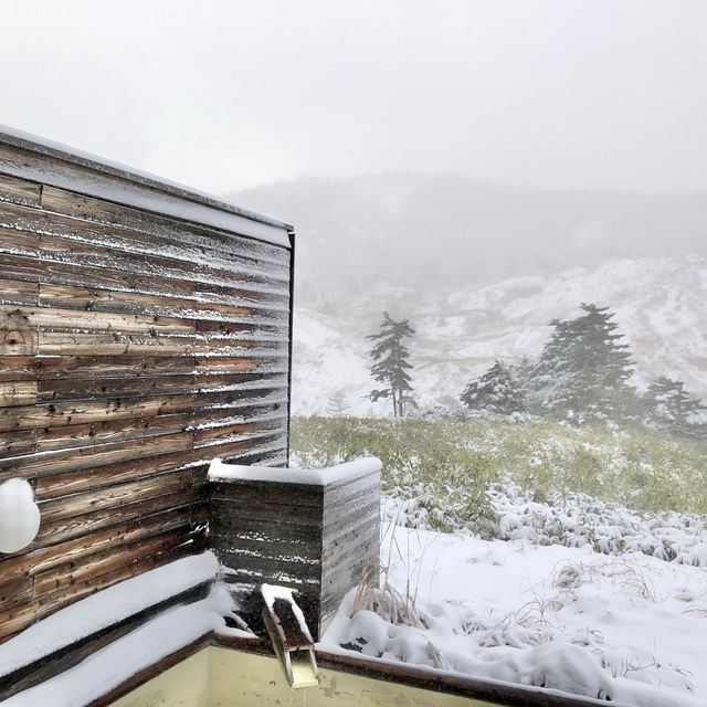 雪見温泉を楽しもう！冬の万座温泉
