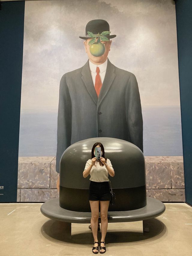 초현실주의 화가 르네 마그리트! 마그리트전은 규모부터 달라?! 동대문DDP