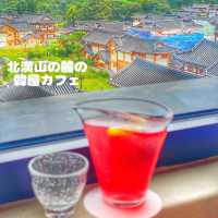 北漢山の麓の韓屋カフェ