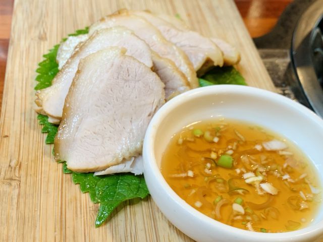 濟州島遊記：黑豬肉一條街🐽 