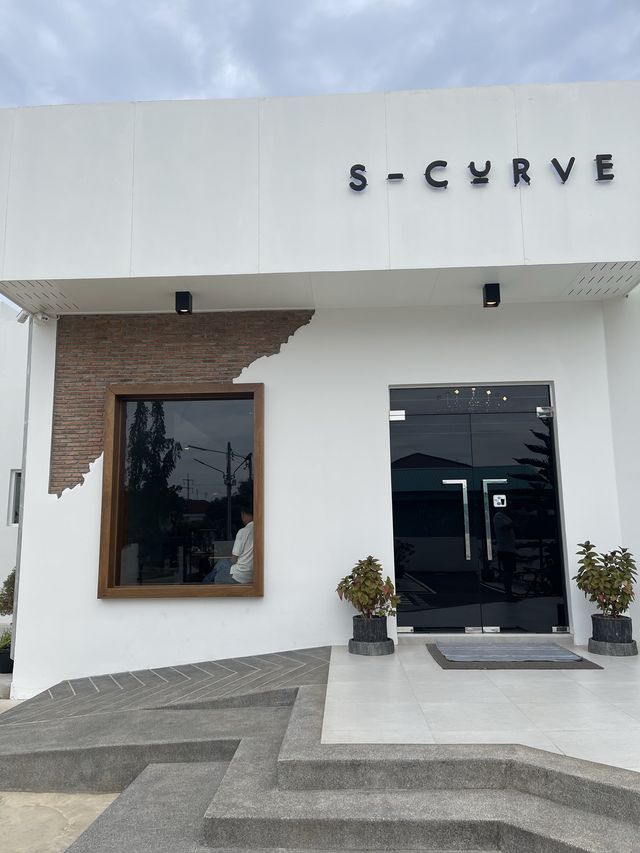 S-Curve Specialty Coffee Korat
