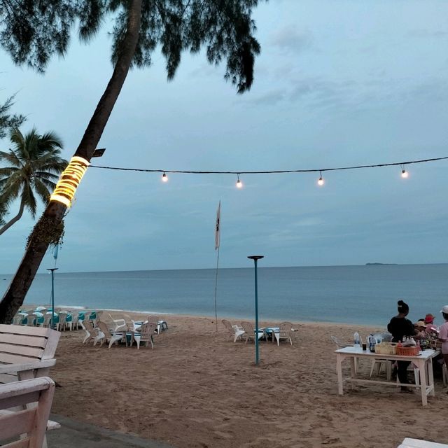 เที่ยวชิล ที่หาดทุ่งวัวแล่น