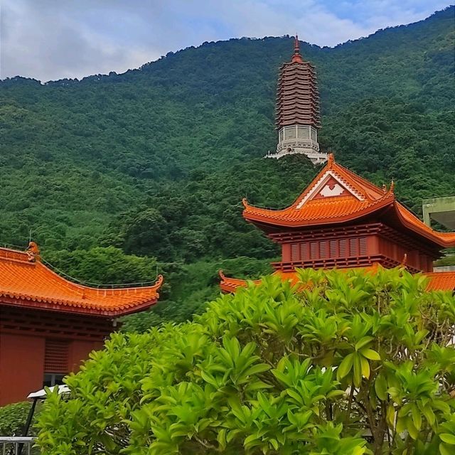 Magnificent Hongfa Temple