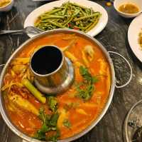 방콕 살라댕 신선한 씨푸드 맛집 쏨분