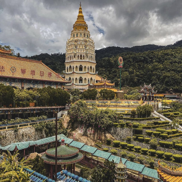 Peaceful Trip in Kek Lok Si 