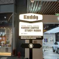 北上覓食！牛油果色系．戶外露營風．KUDDO COFFEE